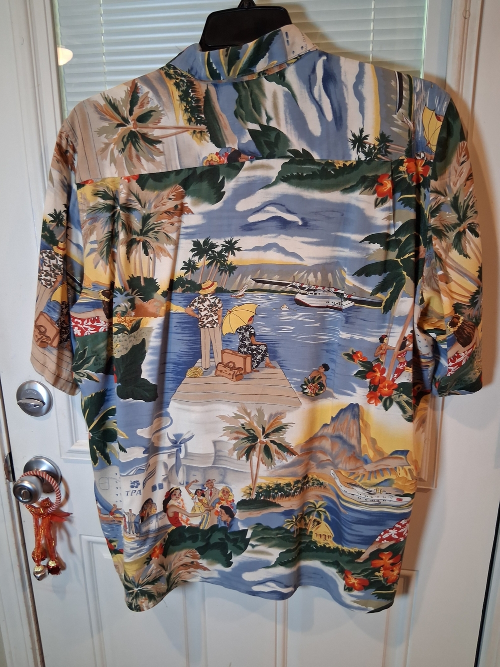 reyn spooner Blue Multi-Scene Tropical Aloha Button-Down Shirt - Picture 4 of 4